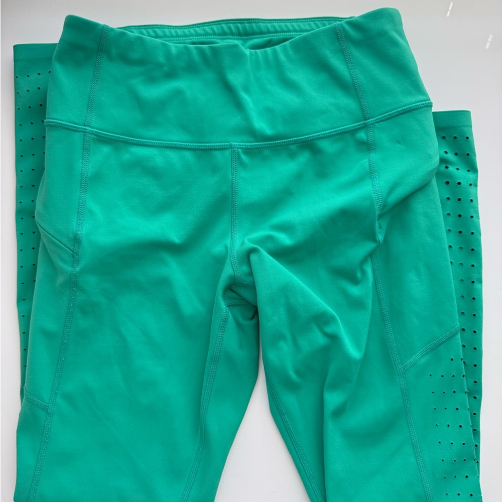 Athleta Active Contender Laser Cut 7/8 Leggings